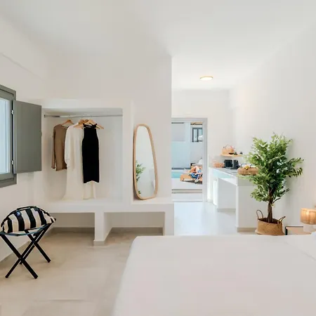 Soma Wellness & Concept Santorini Island